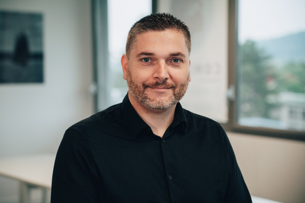 Portrait d'un manager superviseur de plateau COMEARTH